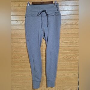 Avalanche Women's Charcoal Athletic Pants Size Large